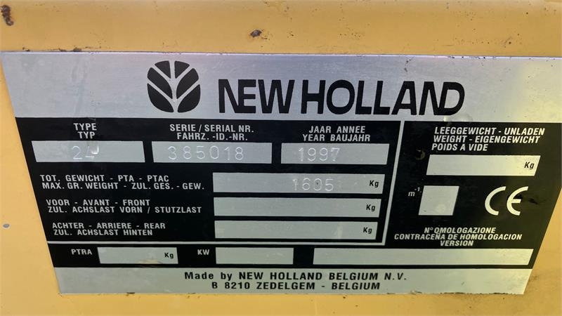 Moissonneuse-batteuse New Holland TX68 FSH: photos 19