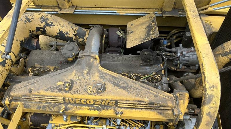 Moissonneuse-batteuse New Holland TX68 FSH: photos 11