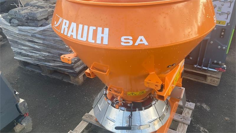 Rauch SA 360 PTO - Epandeur de sable pour Véhicule de voirie/ Spécial: photos 2 Rauch SA 360 PTO - Epandeur de sable pour Véhicule de voirie/ Spécial: photos 2