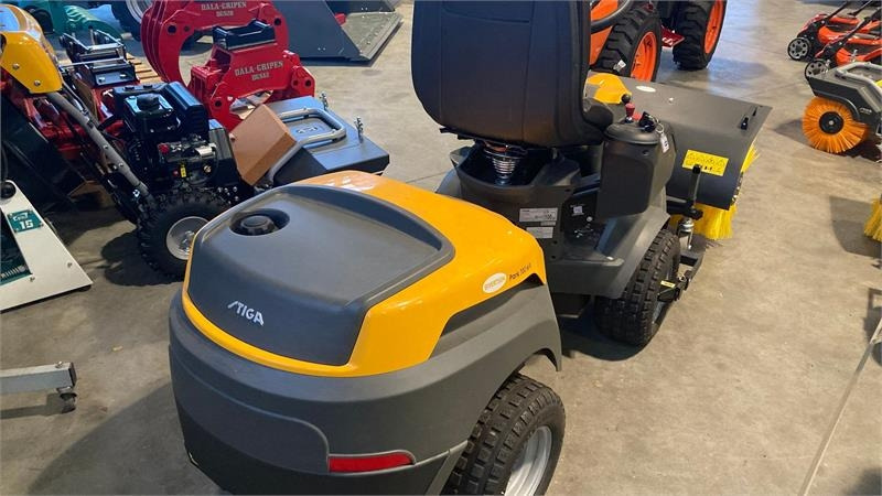 Stiga Park 700 WX 100 cm fejemaskine - Matériel de jardinage: photos 3 Stiga Park 700 WX 100 cm fejemaskine - Matériel de jardinage: photos 3