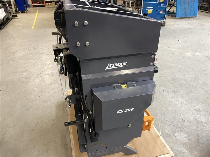 Timan CS-200 Combi spreder til traktor 300 liter - Epandeur de sable pour Véhicule de voirie/ Spécial: photos 3 Timan CS-200 Combi spreder til traktor 300 liter - Epandeur de sable pour Véhicule de voirie/ Spécial: photos 3