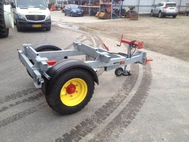 Solus Saltspreder undervogn - Véhicule de voirie/ Spécial: photos 4 Solus Saltspreder undervogn - Véhicule de voirie/ Spécial: photos 4