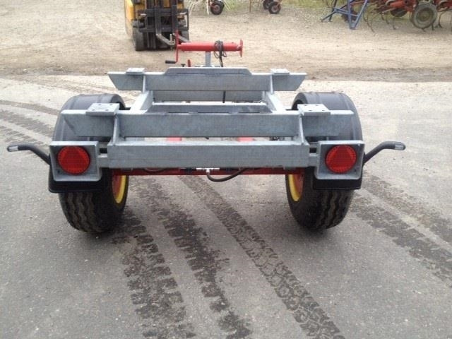 Solus Saltspreder undervogn - Véhicule de voirie/ Spécial: photos 3 Solus Saltspreder undervogn - Véhicule de voirie/ Spécial: photos 3