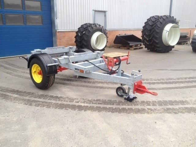 Solus Saltspreder undervogn - Véhicule de voirie/ Spécial: photos 1 Solus Saltspreder undervogn - Véhicule de voirie/ Spécial: photos 1