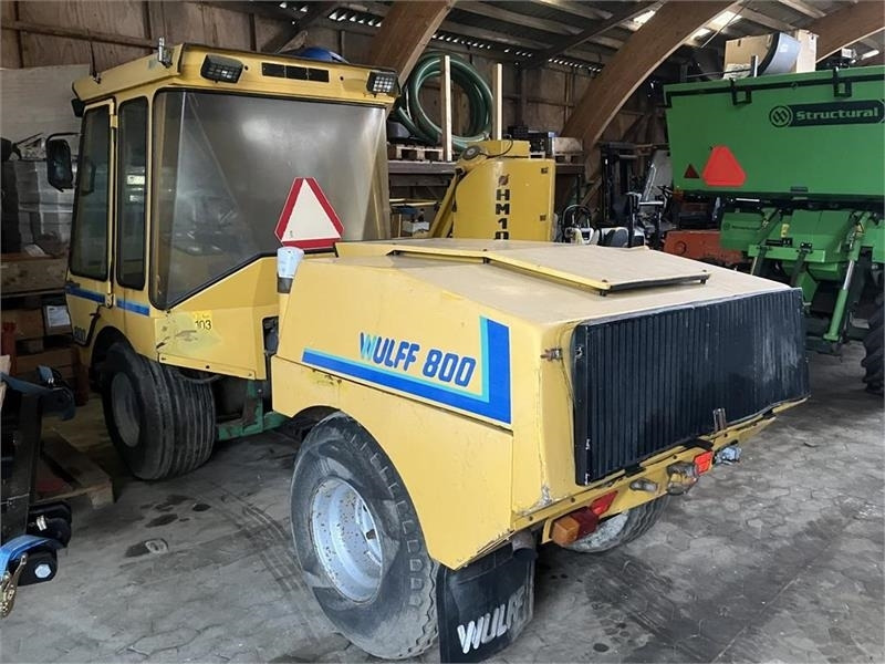 Wulff 800 - Tracteur communal: photos 2 Wulff 800 - Tracteur communal: photos 2
