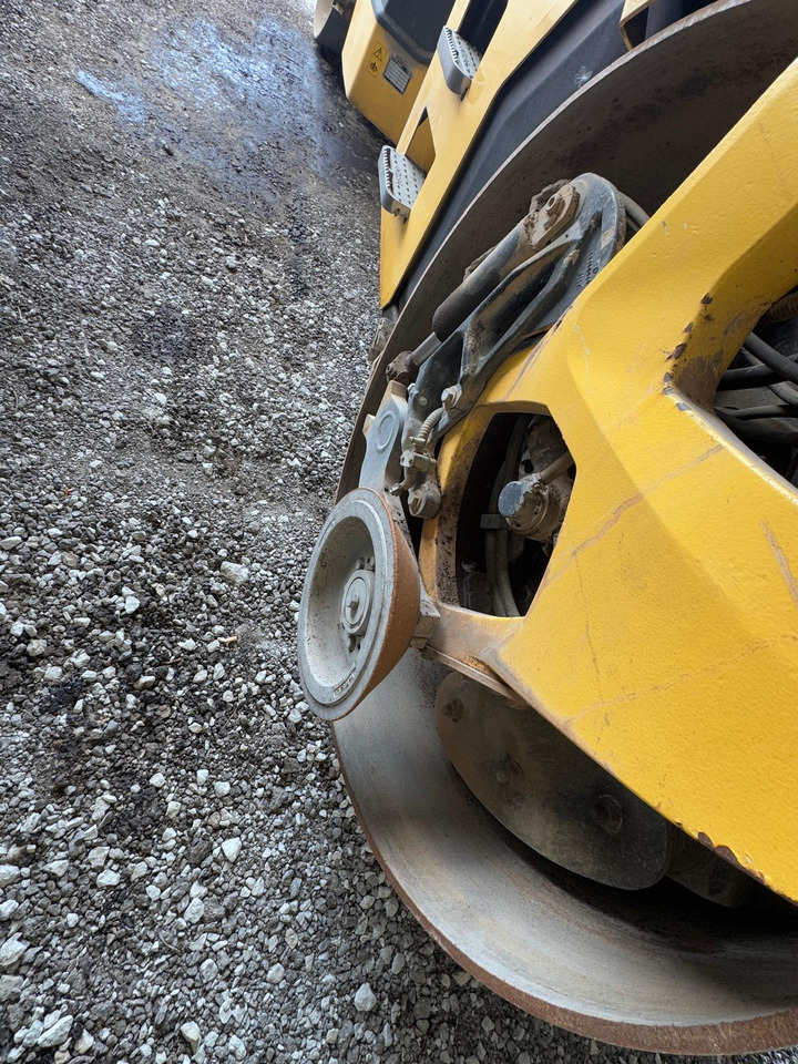 Bomag BW161 AD-5 - Rouleau compresseur: photos 4 Bomag BW161 AD-5 - Rouleau compresseur: photos 4