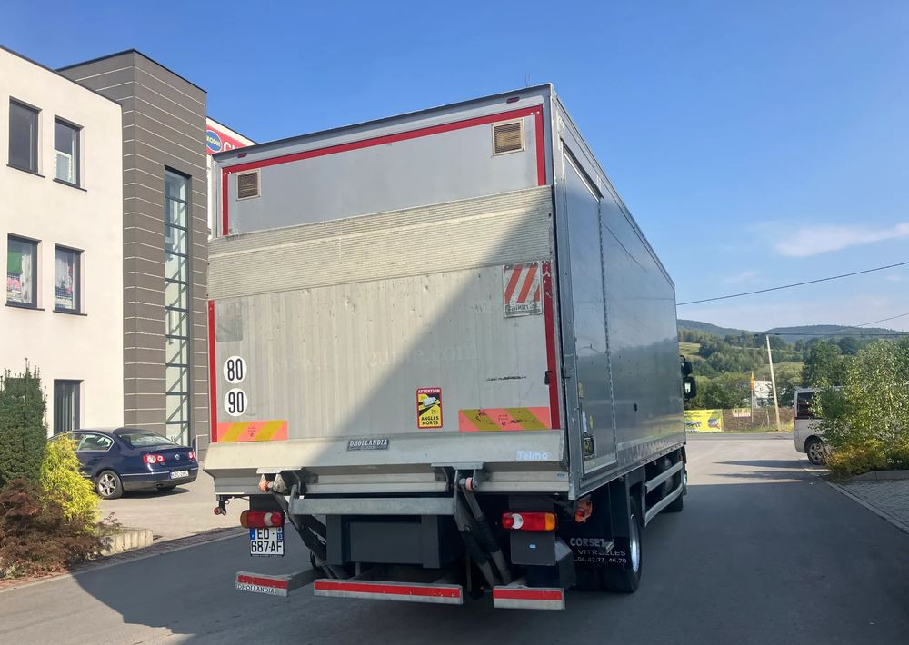 DAF DAF LF 180 kurierka kontener 18 palet - Camion fourgon: photos 5 DAF DAF LF 180 kurierka kontener 18 palet - Camion fourgon: photos 5