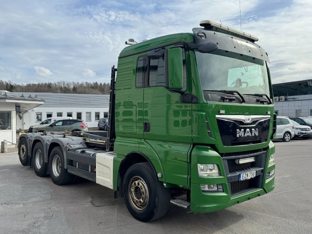 MAN TGX 35.480 8x4-4 Lastväxlare - Camion ampliroll: photos 3 MAN TGX 35.480 8x4-4 Lastväxlare - Camion ampliroll: photos 3
