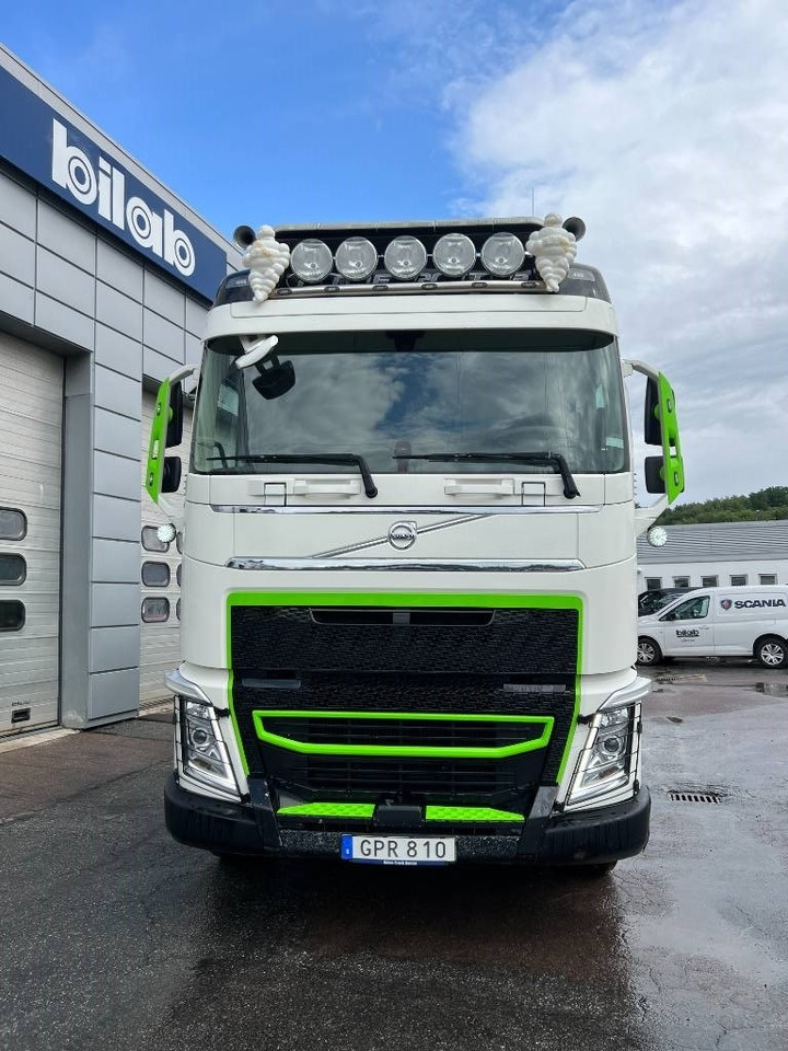 Volvo FH 8*4 - Camion benne: photos 1 Volvo FH 8*4 - Camion benne: photos 1