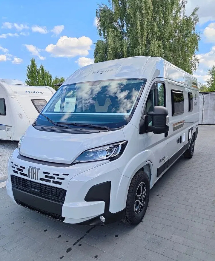 Fiat Ducato Rimor Horus 45 NEW AUTOMAT Grau Truma Diesel Lampen FULL LED 4-Sitzer - Fourgon aménagé: photos 1 Fiat Ducato Rimor Horus 45 NEW AUTOMAT Grau Truma Diesel Lampen FULL LED 4-Sitzer - Fourgon aménagé: photos 1