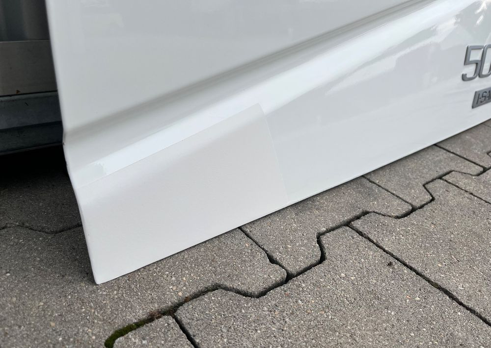 Drzwiczki schowka Volvo FH 4 FH5 euro 6 klapa drzwi - Portière et pièces pour Camion: photos 2 Drzwiczki schowka Volvo FH 4 FH5 euro 6 klapa drzwi - Portière et pièces pour Camion: photos 2