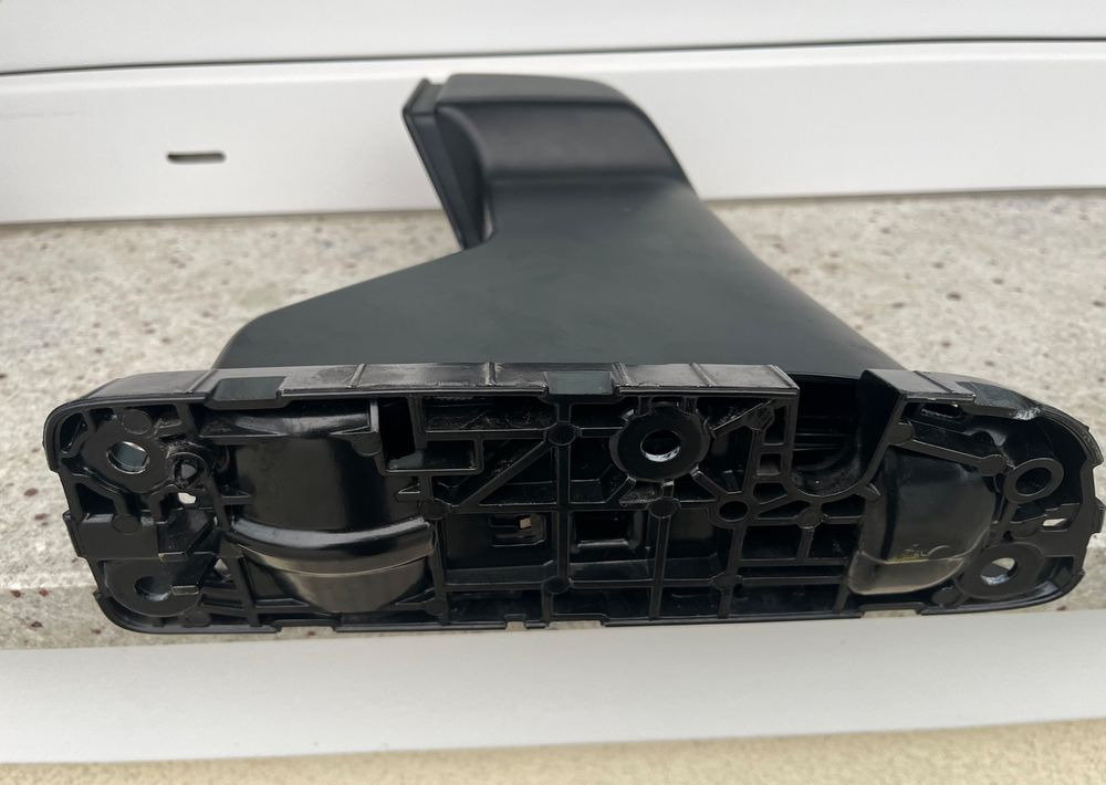 Kamera wsteczna MAN TG3 TGX TGS nowy model kamera boczna lusterko - Carrosserie et extérieur pour Camion: photos 4 Kamera wsteczna MAN TG3 TGX TGS nowy model kamera boczna lusterko - Carrosserie et extérieur pour Camion: photos 4