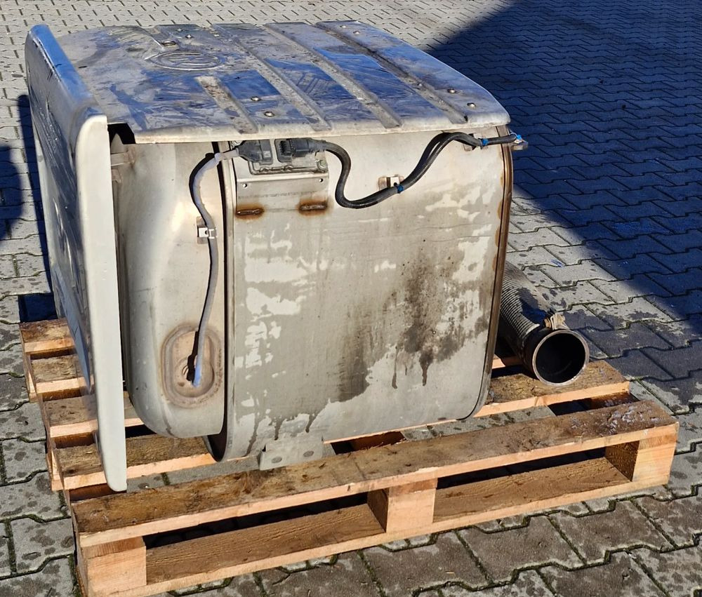 MAN TG3 TGX TGS KATALIZATOR TŁUMIK 81.151036182 81.151030164 - Catalyseur: photos 4 MAN TG3 TGX TGS KATALIZATOR TŁUMIK 81.151036182 81.151030164 - Catalyseur: photos 4