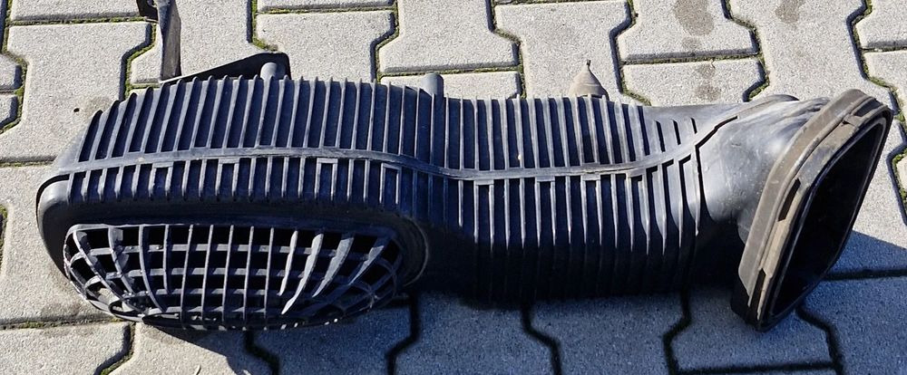 MAN TG3 TGX TGS ŁĄCZNIK FILTRA POWIETRZA 81.08201-6097 - Carrosserie et extérieur: photos 1 MAN TG3 TGX TGS ŁĄCZNIK FILTRA POWIETRZA 81.08201-6097 - Carrosserie et extérieur: photos 1