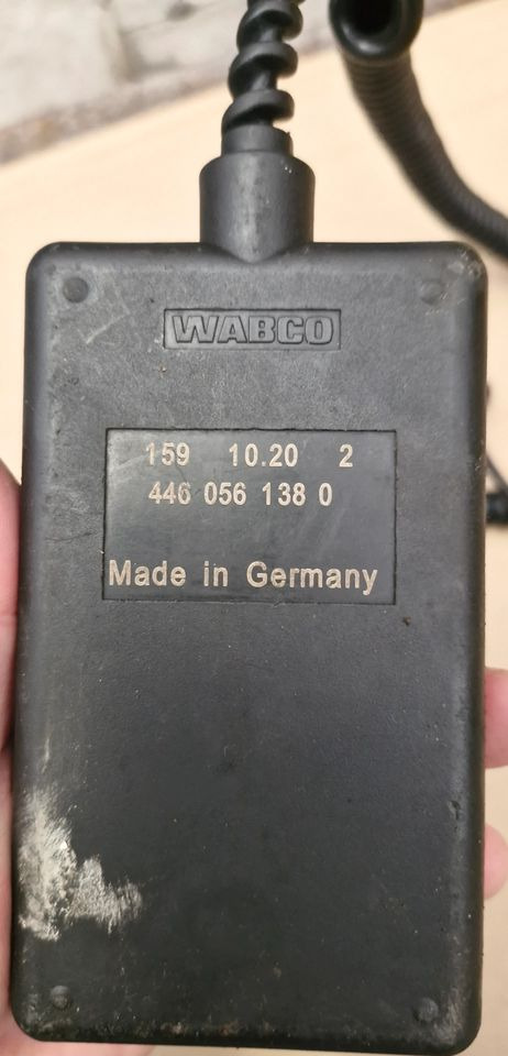 MAN TG3 TGX TGS PILOT POZIOMOWANIA ZAWIESZENIA - Système de carburant: photos 2 MAN TG3 TGX TGS PILOT POZIOMOWANIA ZAWIESZENIA - Système de carburant: photos 2