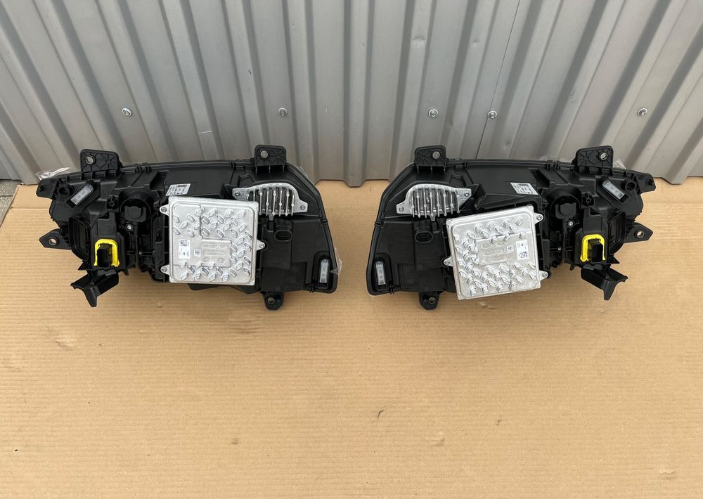 NOWE lampy LED DAF XG XG+ XF reflektor oryginał lampa NOWA - Lumière/ Éclairage pour Camion: photos 4 NOWE lampy LED DAF XG XG+ XF reflektor oryginał lampa NOWA - Lumière/ Éclairage pour Camion: photos 4