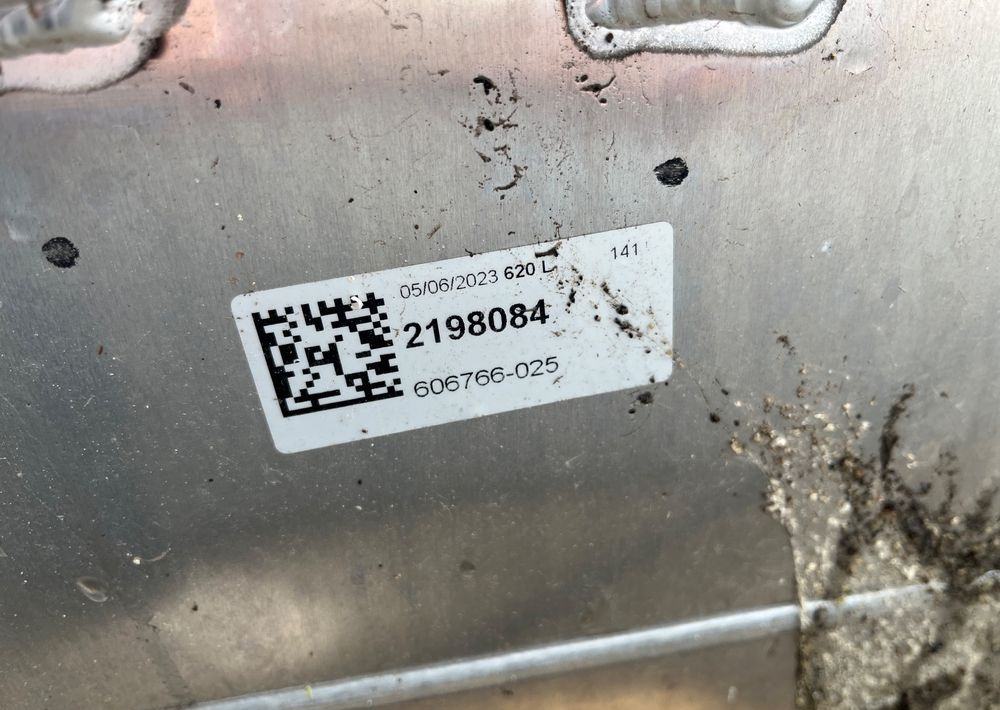 Zbiornik paliwa DAF XG XF CF 620 litrów bak jak NOWY - Système de carburant pour Camion: photos 5 Zbiornik paliwa DAF XG XF CF 620 litrów bak jak NOWY - Système de carburant pour Camion: photos 5