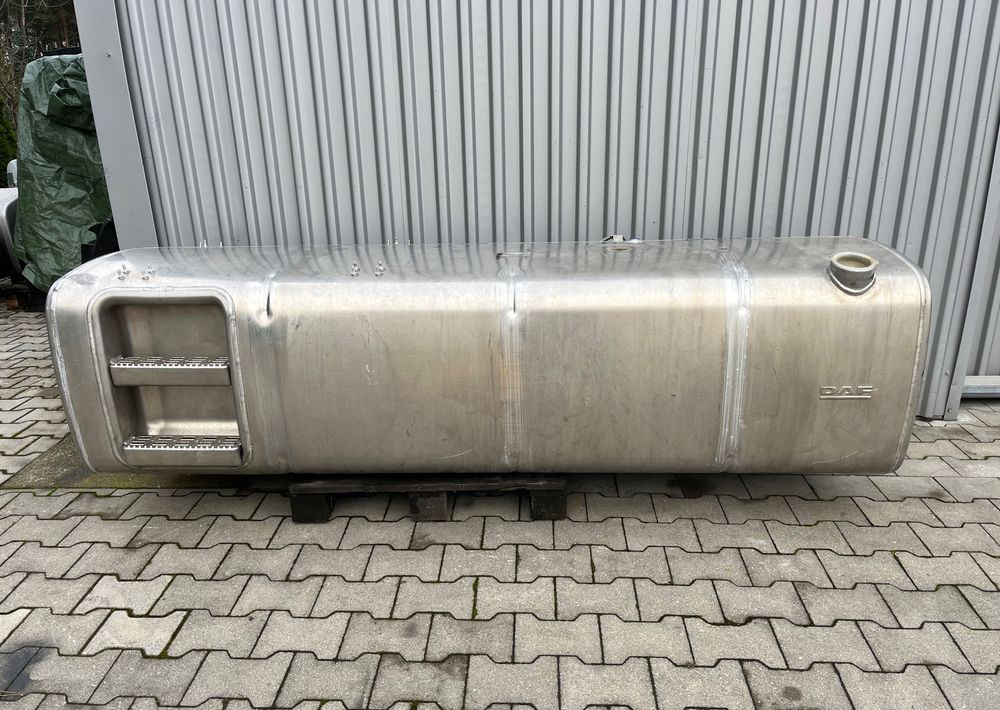Zbiornik paliwa DAF XG XF CF 845 litrów bak - Système de carburant pour Camion: photos 1 Zbiornik paliwa DAF XG XF CF 845 litrów bak - Système de carburant pour Camion: photos 1