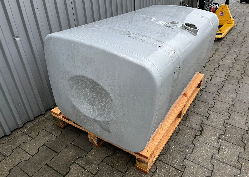 Zbiornik paliwa MAN TGX TGS 480 litrów bak - Système de carburant pour Camion: photos 3 Zbiornik paliwa MAN TGX TGS 480 litrów bak - Système de carburant pour Camion: photos 3