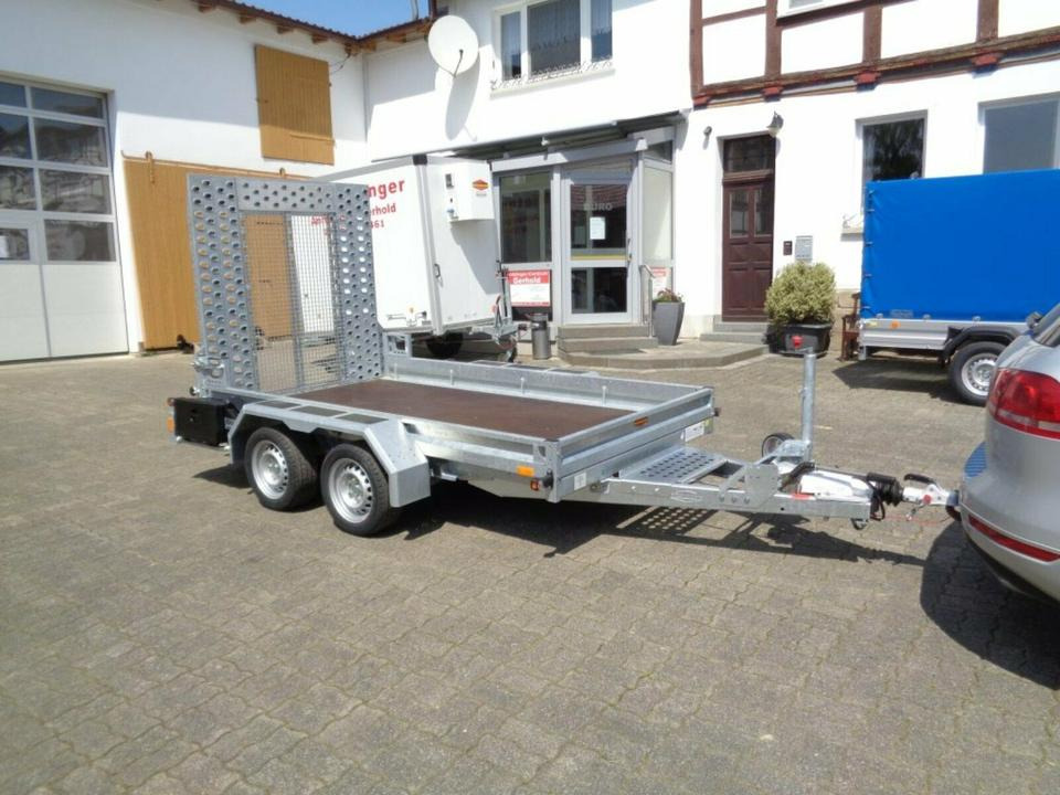 Böckmann PKW-Anhänger, Baumaschinentransporter, 2,7 to. 100 km/h - Remorque porte engin: photos 5 Böckmann PKW-Anhänger, Baumaschinentransporter, 2,7 to. 100 km/h - Remorque porte engin: photos 5