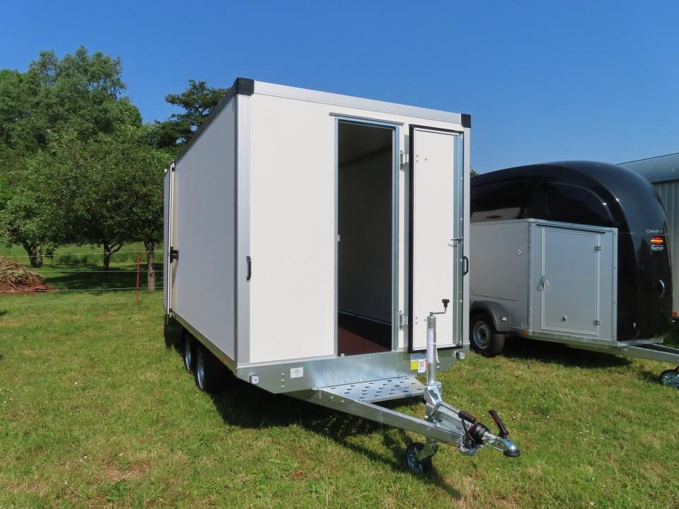 Böckmann PKW-Anhänger Kofferanhänger KH 4121/27 F 2,7t Tür - Remorque fourgon: photos 3 Böckmann PKW-Anhänger Kofferanhänger KH 4121/27 F 2,7t Tür - Remorque fourgon: photos 3