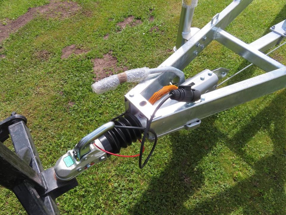 Remorque bateau Böckmann TPV, PKW Anhänger, Bootstrailer, 3,5 to. Winde, 100 km/h: photos 14 Remorque bateau Böckmann TPV, PKW Anhänger, Bootstrailer, 3,5 to. Winde, 100 km/h: photos 14