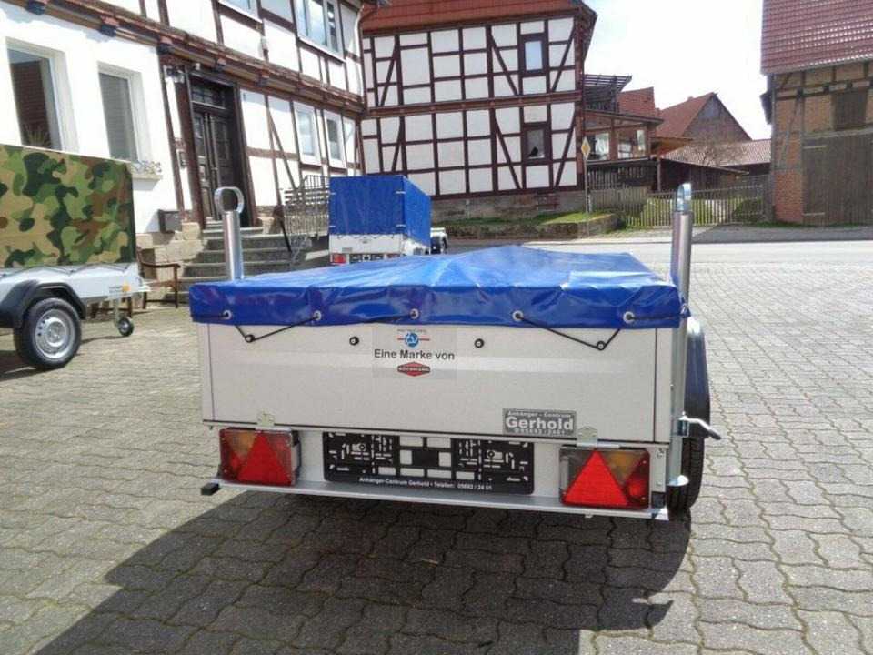 PKW Anhänger, 750 kg, Flachplane, Stützen, 100 km/h - Remorque voiture: photos 4 PKW Anhänger, 750 kg, Flachplane, Stützen, 100 km/h - Remorque voiture: photos 4