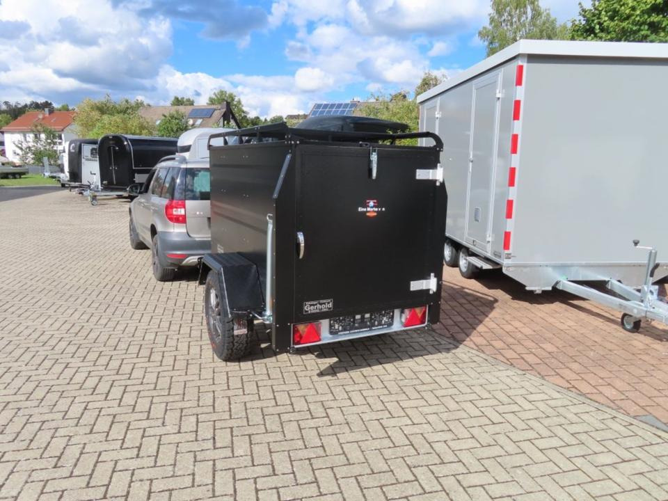 PKW Anhänger Offroad Kofferanhänger 100km/h TPV Böckmann Dachzelt - Remorque voiture: photos 2 PKW Anhänger Offroad Kofferanhänger 100km/h TPV Böckmann Dachzelt - Remorque voiture: photos 2