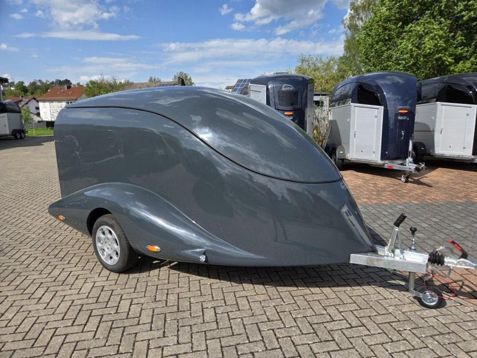 PKW Anhänger geschlossen Motorrad Mieten Leihen 1000kg 100km/h - Remorque pour moto: photos 4 PKW Anhänger geschlossen Motorrad Mieten Leihen 1000kg 100km/h - Remorque pour moto: photos 4