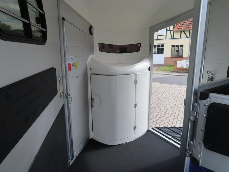 Pferdeanhänger Böckmann Portax K, Sattelk. Entladeklappe, 100 k. - Van chevaux: photos 3 Pferdeanhänger Böckmann Portax K, Sattelk. Entladeklappe, 100 k. - Van chevaux: photos 3