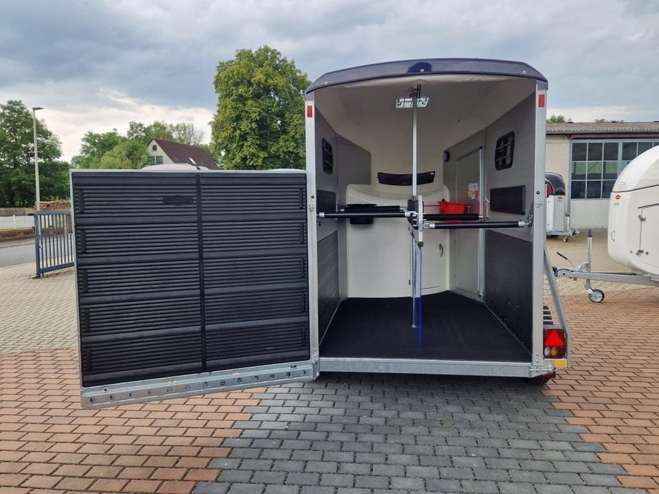 Pferdeanhänger Böckmann Portax SKA 23 Sattelkammer WCF - Van chevaux: photos 3 Pferdeanhänger Böckmann Portax SKA 23 Sattelkammer WCF - Van chevaux: photos 3