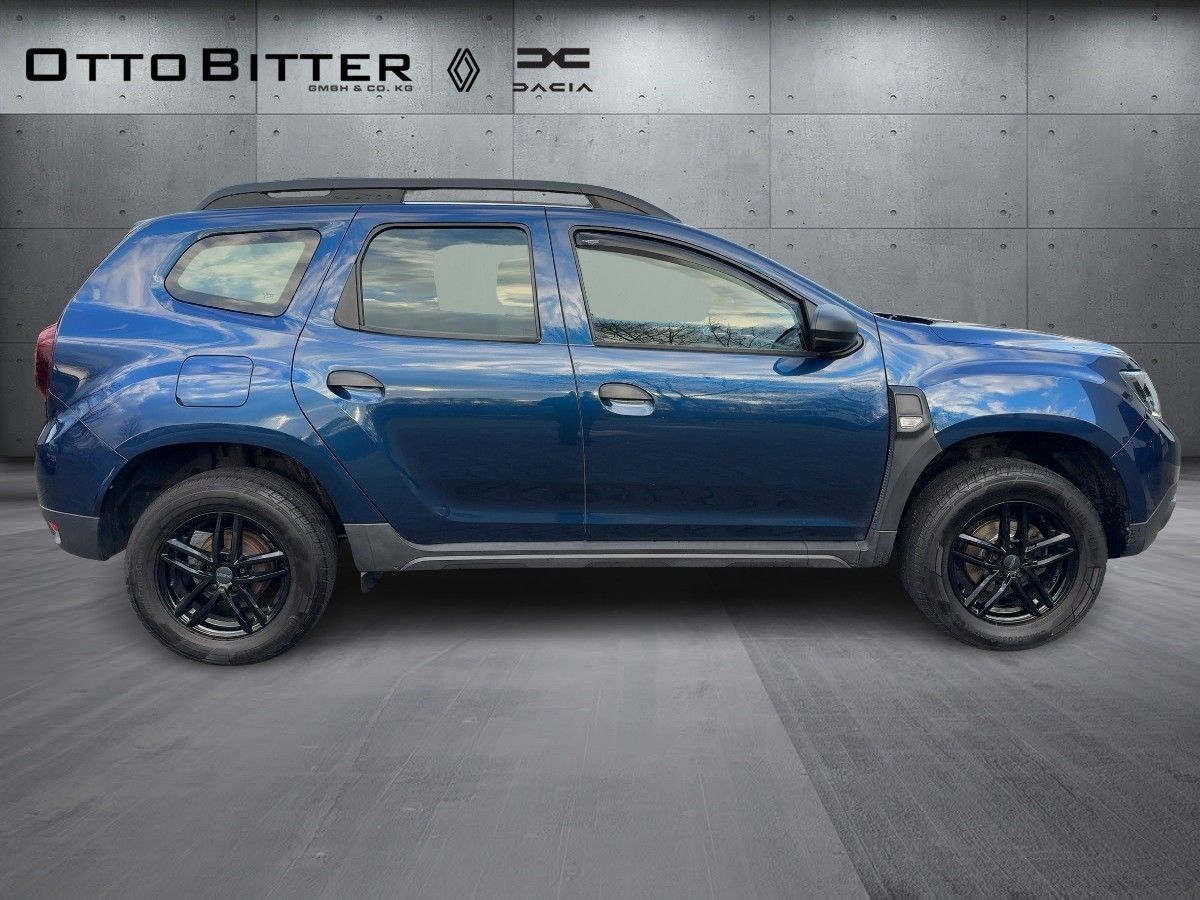 Dacia Duster Essential SCe115 ALU/WINTERRÄDER - SUV: photos 5 Dacia Duster Essential SCe115 ALU/WINTERRÄDER - SUV: photos 5