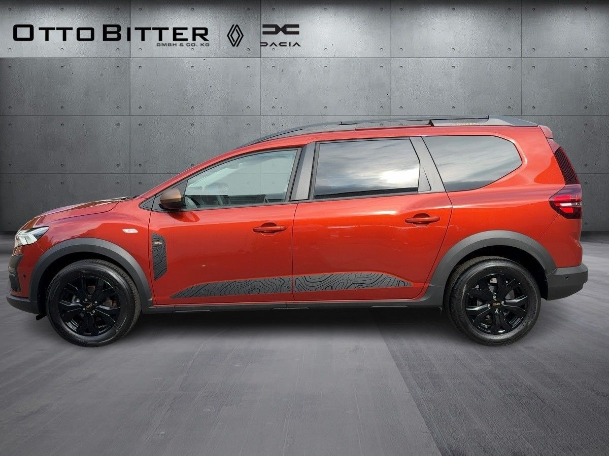 Dacia Jogger Extreme TCe110 5-Sitze CITY-PAKET/NAVI - Voiture break: photos 2 Dacia Jogger Extreme TCe110 5-Sitze CITY-PAKET/NAVI - Voiture break: photos 2