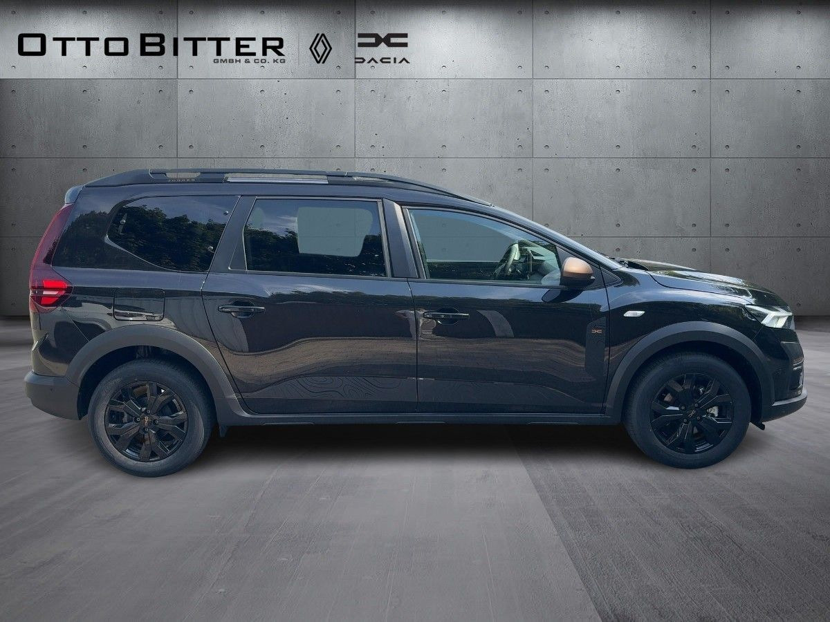 Dacia Jogger Extreme TCe110 7-Sitze CITY-PAKET/NAVI - Voiture break: photos 5 Dacia Jogger Extreme TCe110 7-Sitze CITY-PAKET/NAVI - Voiture break: photos 5