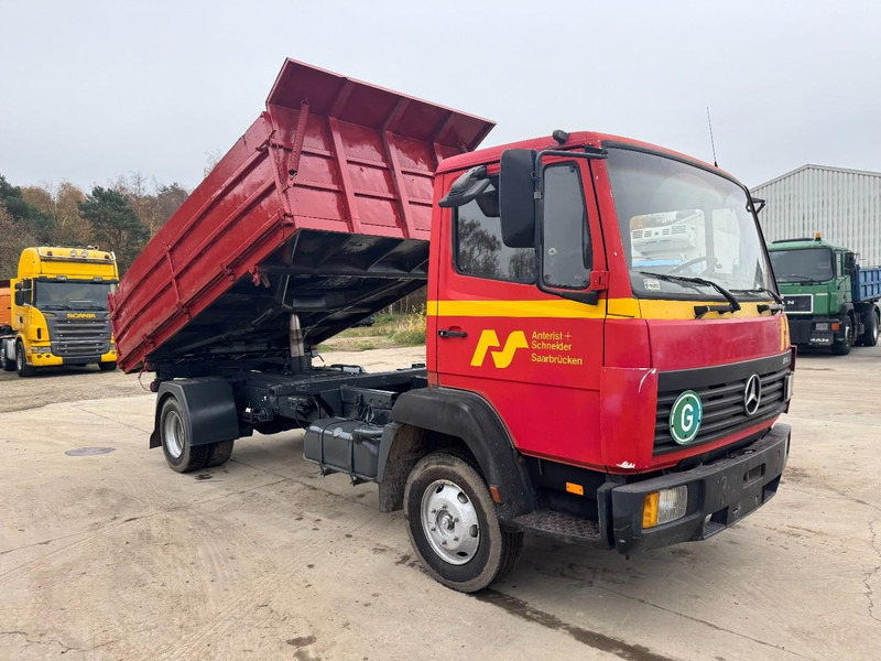 Mercedes-Benz SK 814 (FULL STEEL SUSPENSION / MANUAL GEARBOX / 3-SIDE TIPPER) - Camion benne: photos 3 Mercedes-Benz SK 814 (FULL STEEL SUSPENSION / MANUAL GEARBOX / 3-SIDE TIPPER) - Camion benne: photos 3