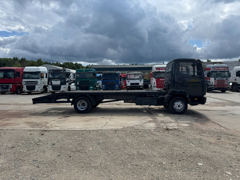 Mercedes-Benz SK 814 (STEEL SUSPENSION / MANUAL GEARBOX) - Camion porte-voitures: photos 4 Mercedes-Benz SK 814 (STEEL SUSPENSION / MANUAL GEARBOX) - Camion porte-voitures: photos 4