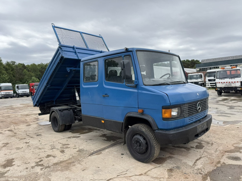 Mercedes-Benz Vario 814 D (FULL STEEL SUSPENSION / MANUAL PUMP / PERFECT) - Camion benne: photos 3 Mercedes-Benz Vario 814 D (FULL STEEL SUSPENSION / MANUAL PUMP / PERFECT) - Camion benne: photos 3