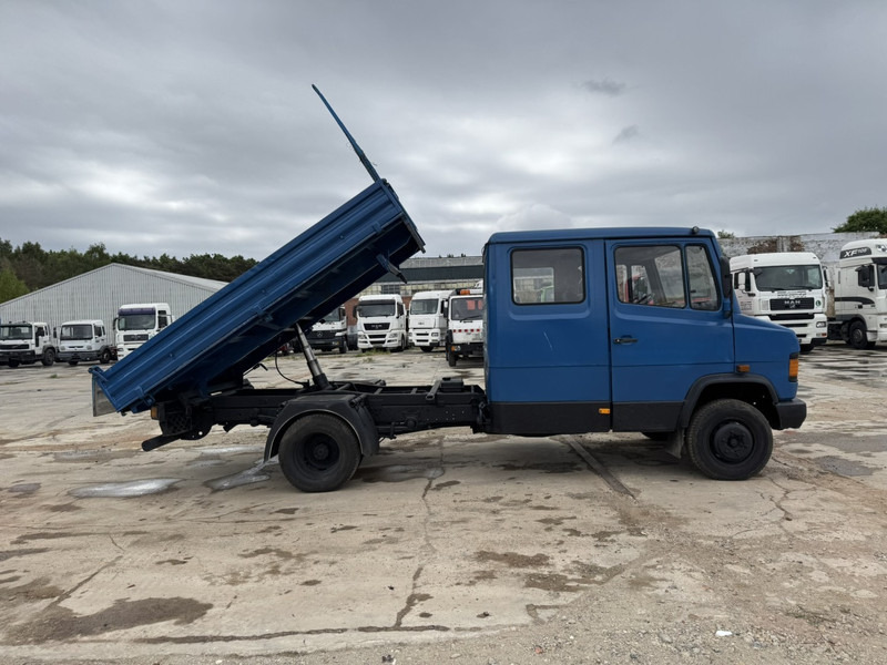 Mercedes-Benz Vario 814 D (FULL STEEL SUSPENSION / MANUAL PUMP / PERFECT) - Camion benne: photos 4 Mercedes-Benz Vario 814 D (FULL STEEL SUSPENSION / MANUAL PUMP / PERFECT) - Camion benne: photos 4