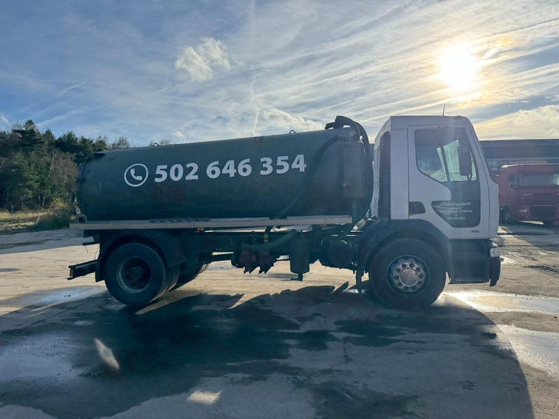 Renault Premium 250 (10.000 L / GRAND PONT / POMPE MANUELLE / BOITE MANUELLE) - Camion hydrocureur: photos 4 Renault Premium 250 (10.000 L / GRAND PONT / POMPE MANUELLE / BOITE MANUELLE) - Camion hydrocureur: photos 4