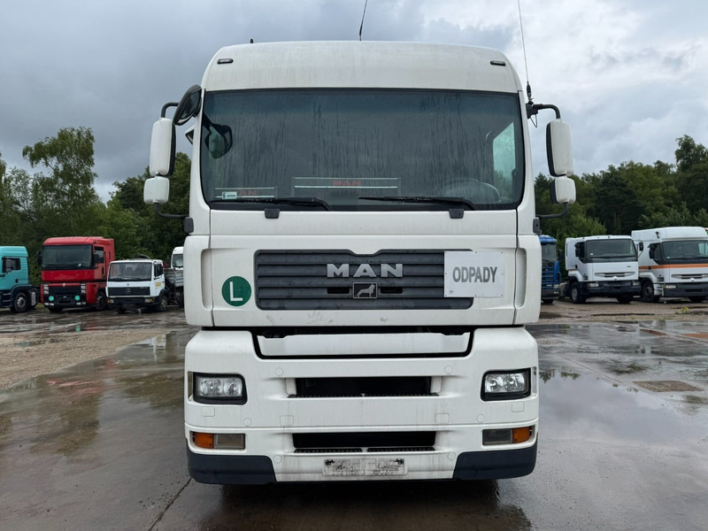 MAN TGA 18.440 (MANUAL GEARBOX / BOITE MANUELLE) - Tracteur routier: photos 2 MAN TGA 18.440 (MANUAL GEARBOX / BOITE MANUELLE) - Tracteur routier: photos 2
