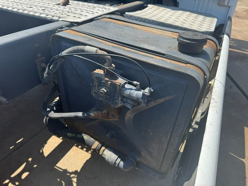 Tracteur routier Scania R 420 Topline (PTO / MANUAL GEARBOX / BOITE MANUELLE / HYDRAULIC): photos 15