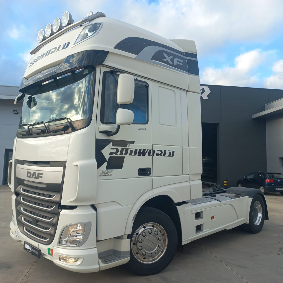 DAF 460 - Tracteur routier: photos 3 DAF 460 - Tracteur routier: photos 3