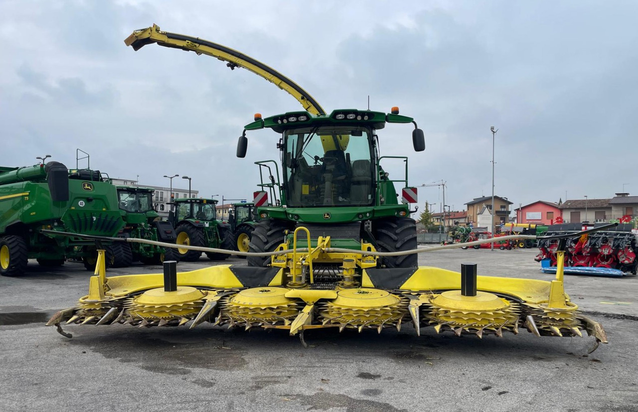 JOHN DEERE 9600i - Ensileuse: photos 3 JOHN DEERE 9600i - Ensileuse: photos 3