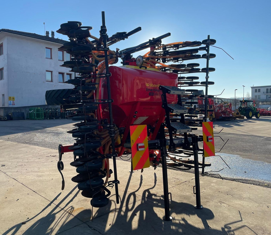 MATERMACC SEMINATRICE MSD 2.0 E50 - Semoir: photos 2 MATERMACC SEMINATRICE MSD 2.0 E50 - Semoir: photos 2