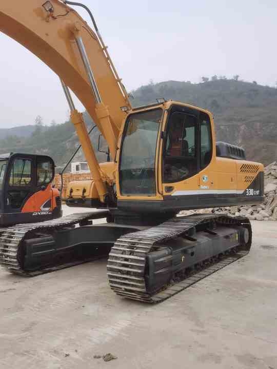 Heavy Construction Equipment Crawler Excavator HYUNDAI R330 Used Machine for Sale - Pelle: photos 4 Heavy Construction Equipment Crawler Excavator HYUNDAI R330 Used Machine for Sale - Pelle: photos 4