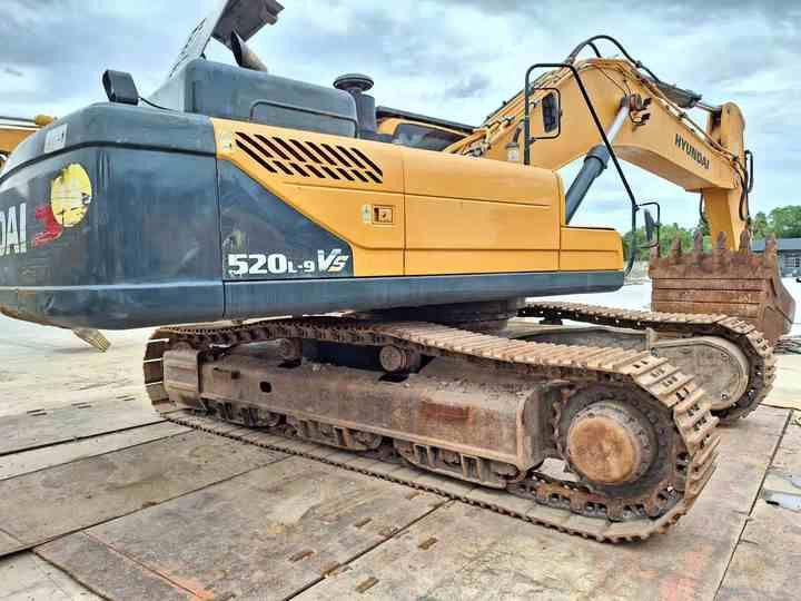 Hyundai Digger 520lvs Second Hand Korea Made High Performance Machine Hyundai Excavator for Sale - Pelle sur chenille: photos 2 Hyundai Digger 520lvs Second Hand Korea Made High Performance Machine Hyundai Excavator for Sale - Pelle sur chenille: photos 2