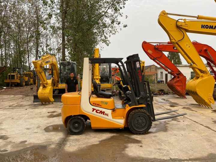 Chariot élévateur Japanese Forklifts Telehandler Used TCM Forklift Diesel Forklift 3Ton Pallet Truck: photos 6