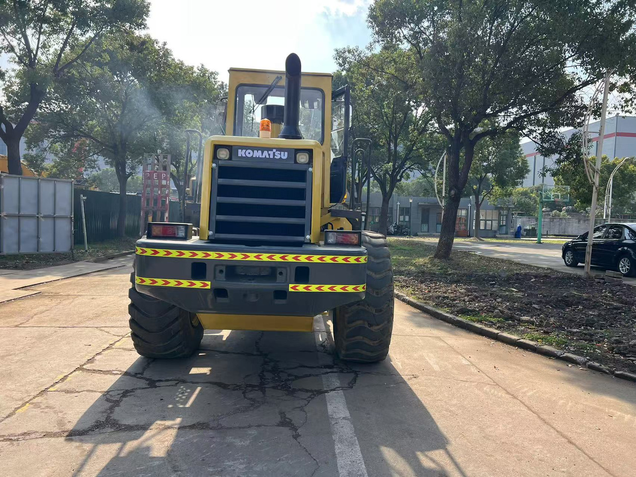 Komatsu wa320 - Chargeuse sur pneus: photos 4 Komatsu wa320 - Chargeuse sur pneus: photos 4