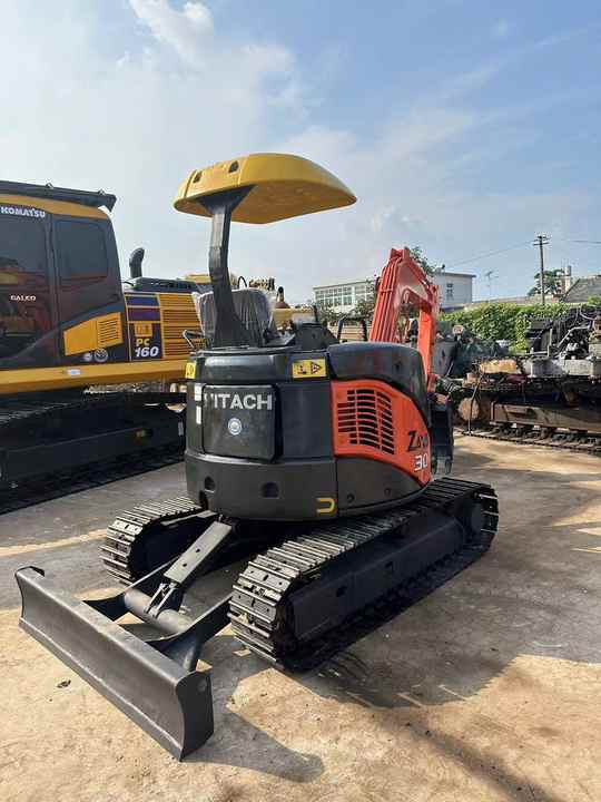 Mini 3-Ton Excavator used Hitachi ZX30 excavator with Excellent Performance and Low Price for sale! - Pelle: photos 4 Mini 3-Ton Excavator used Hitachi ZX30 excavator with Excellent Performance and Low Price for sale! - Pelle: photos 4