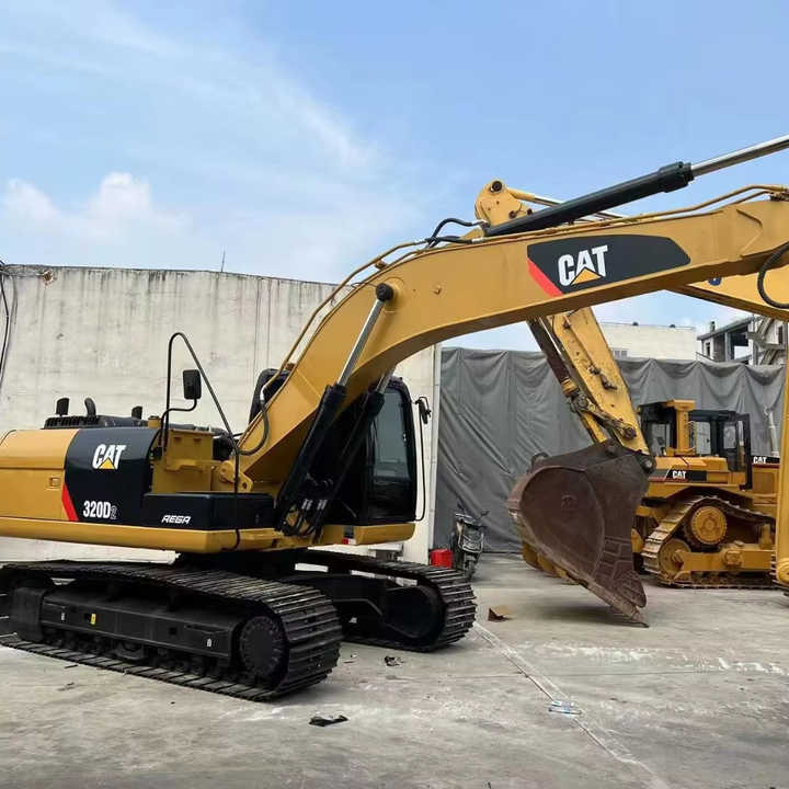 Reasonable Price Japan Original 330d2 Caterpillar Excavator CAT USED 329D2 320D2 325D 315D Excavator - Pelle sur chenille: photos 1 Reasonable Price Japan Original 330d2 Caterpillar Excavator CAT USED 329D2 320D2 325D 315D Excavator - Pelle sur chenille: photos 1
